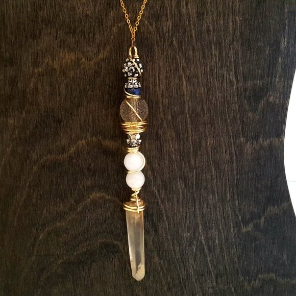 Clear Quartz Crystal Wand - Picture 6 of 9